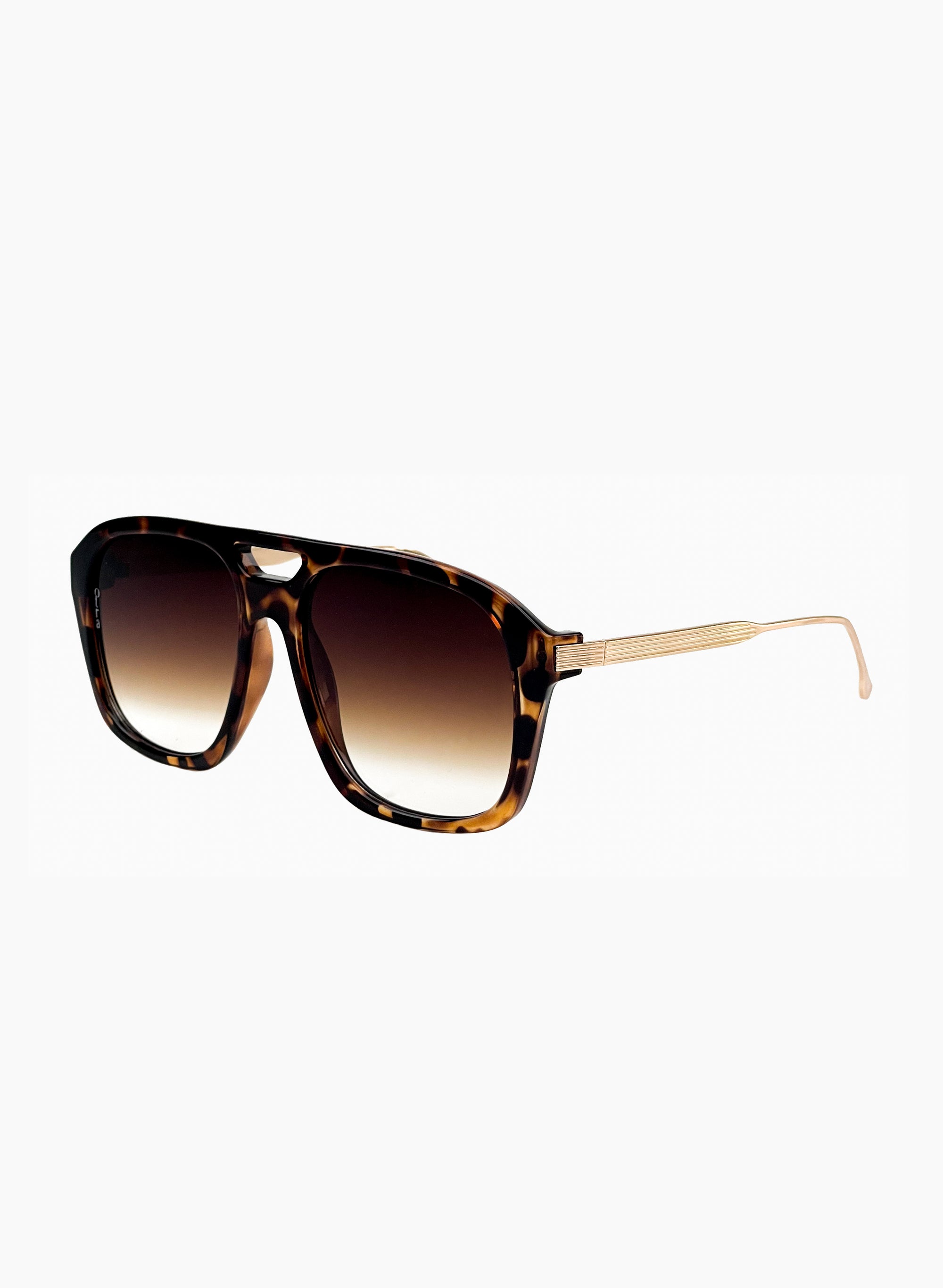 Reina - Tortoiseshell