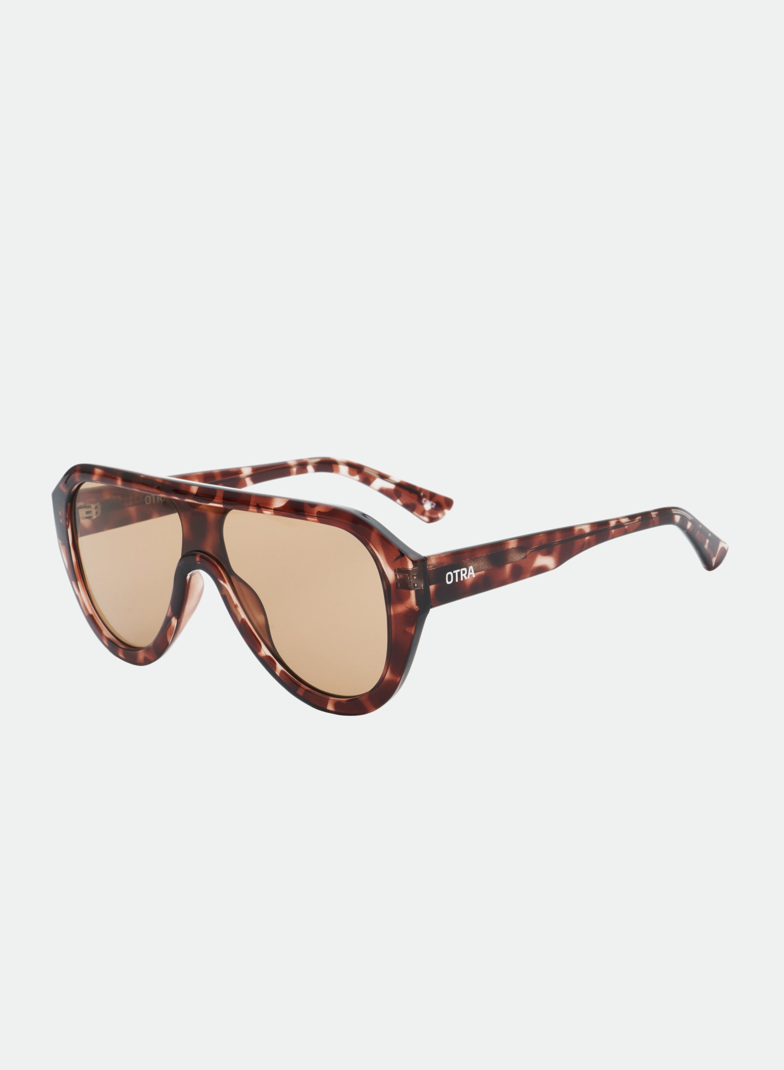 Cameron - Tort/ Brown