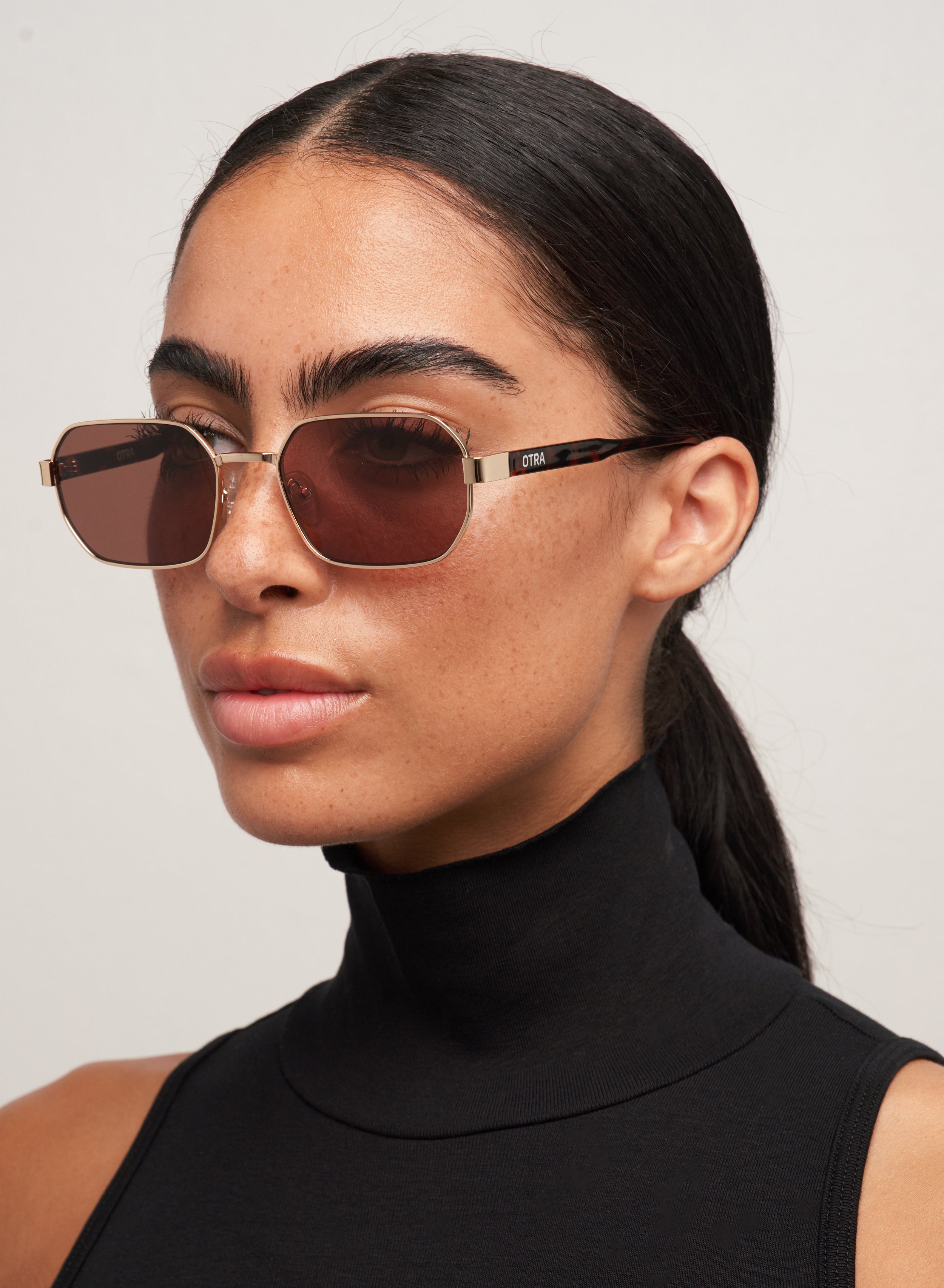 Hannah - Gold/ Brown
