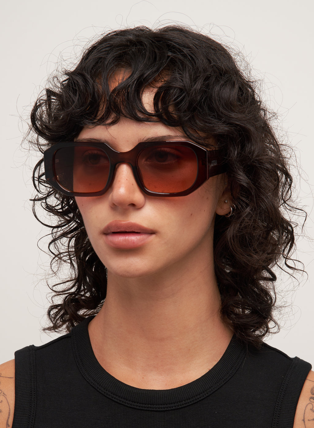 Vera - Transparent Chocolate