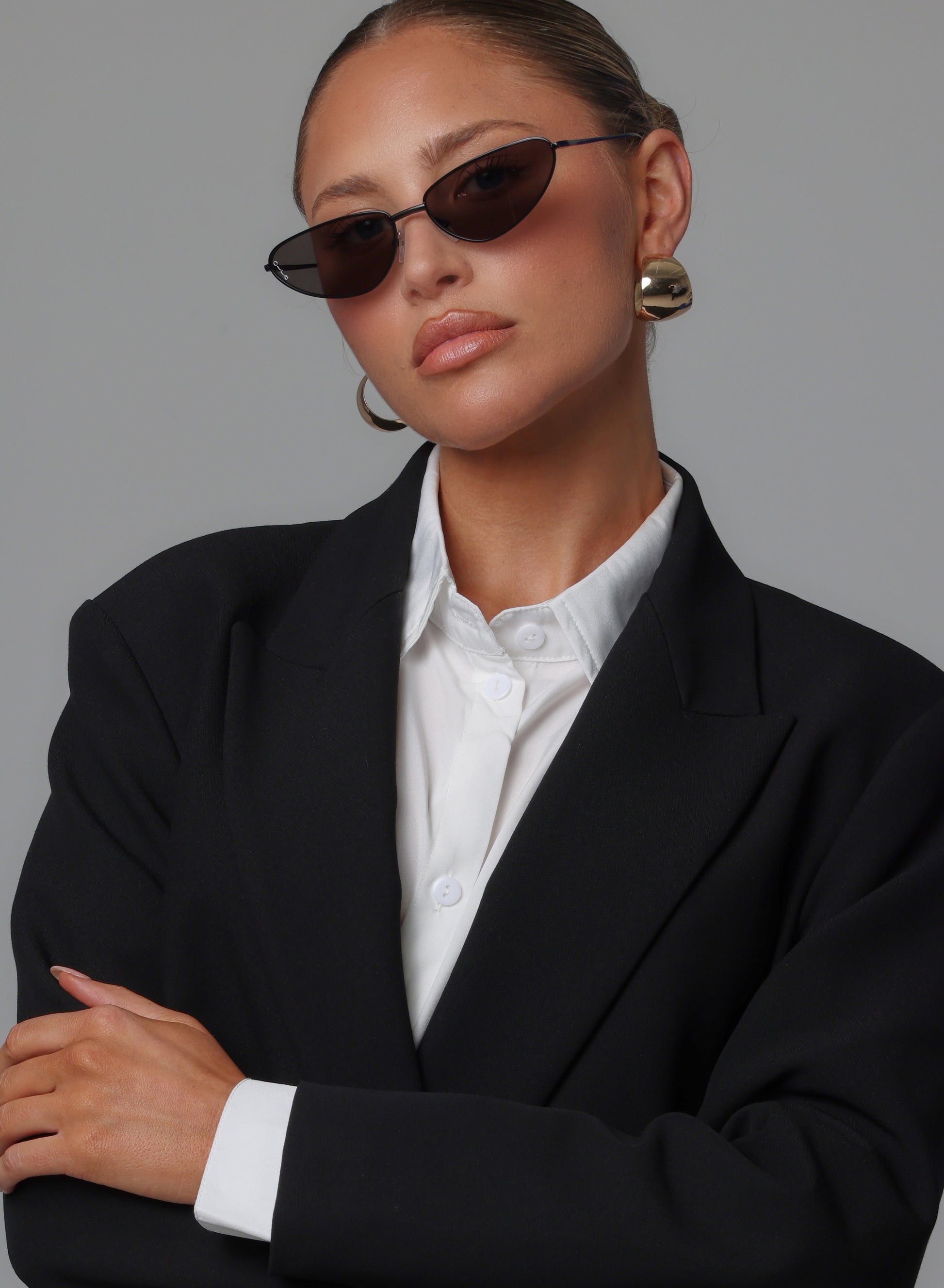Aster black sunglasses model view