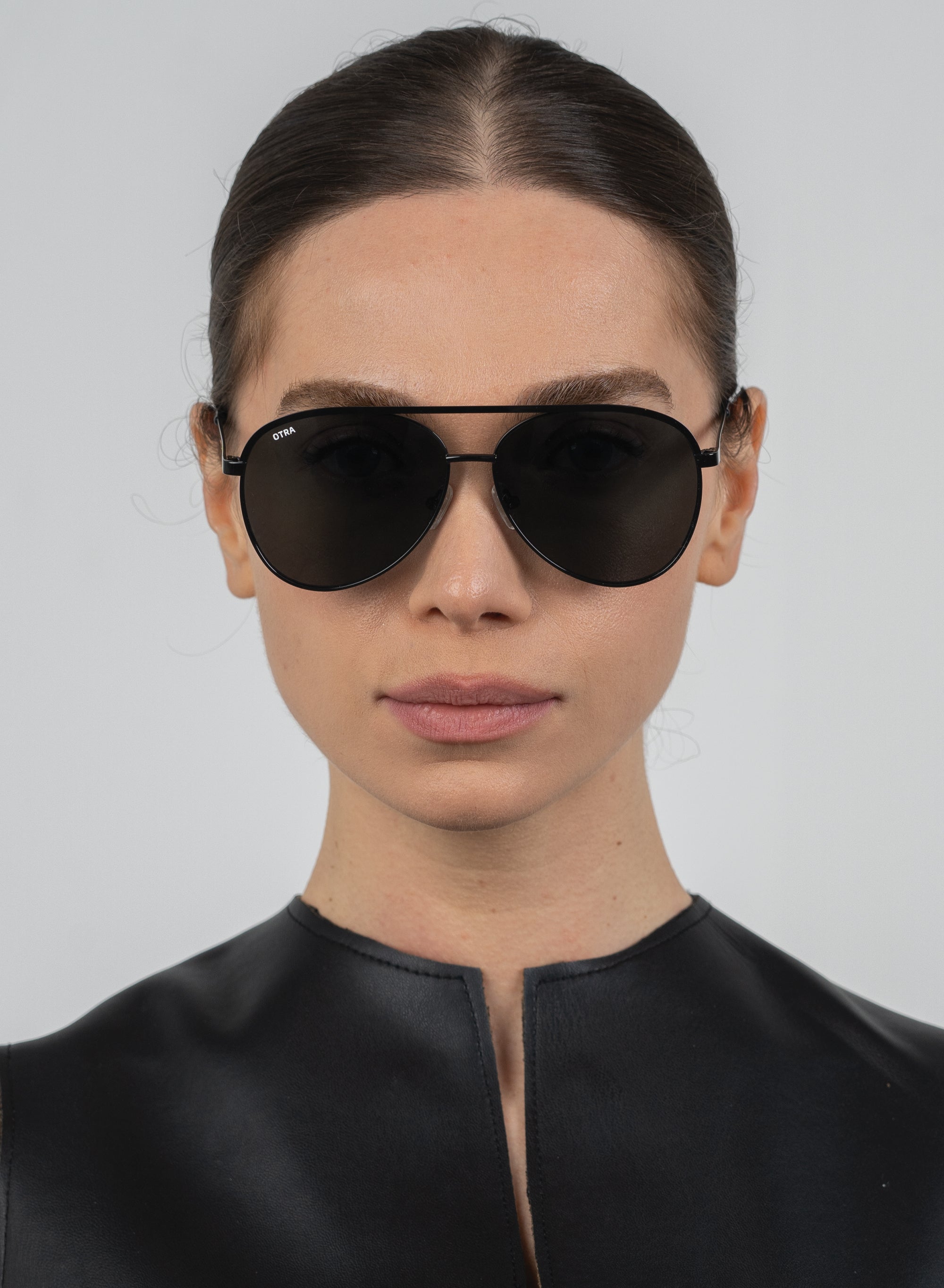 Charlie - Black