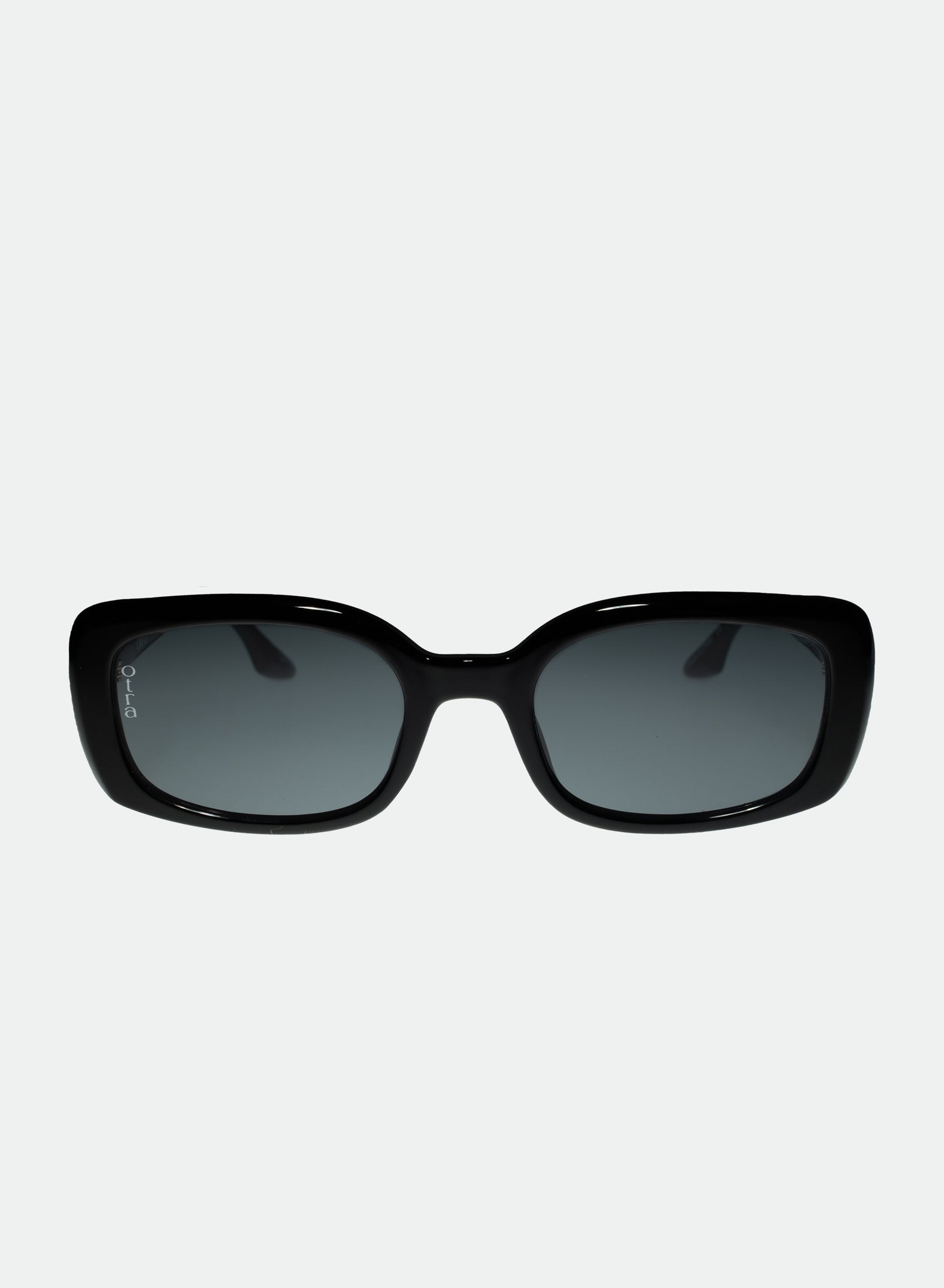 Daisy small rectangle sunglasses in black