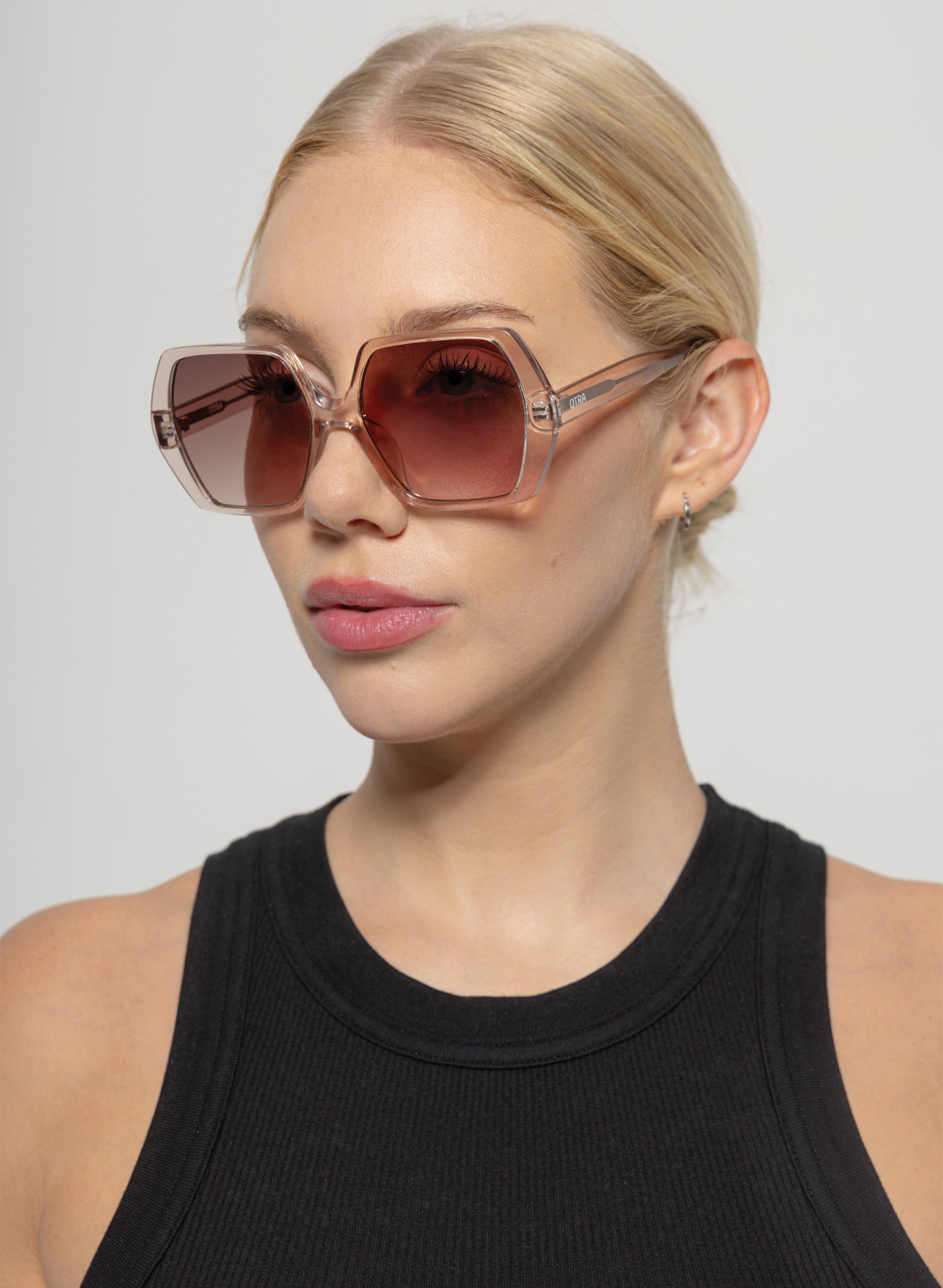 Fleur - Transparent Taupe