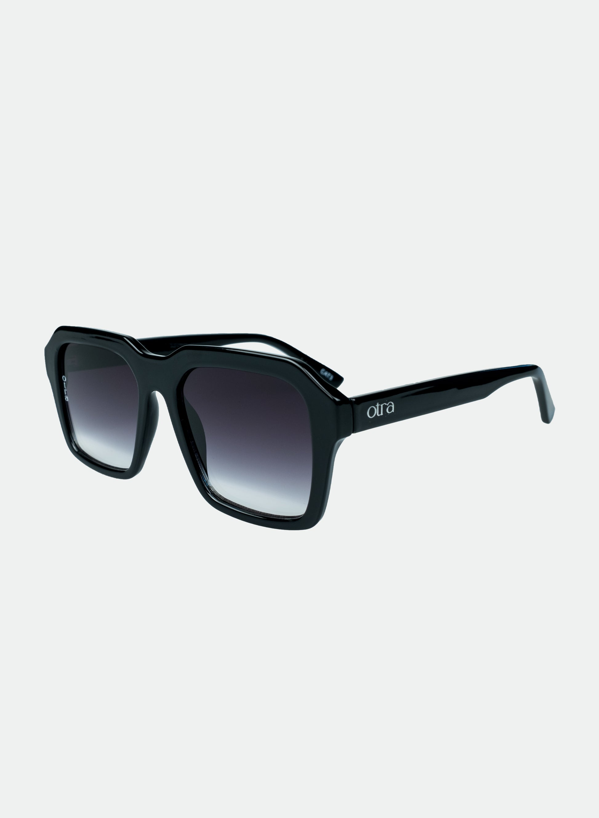 Lennox sunglasses in black side view