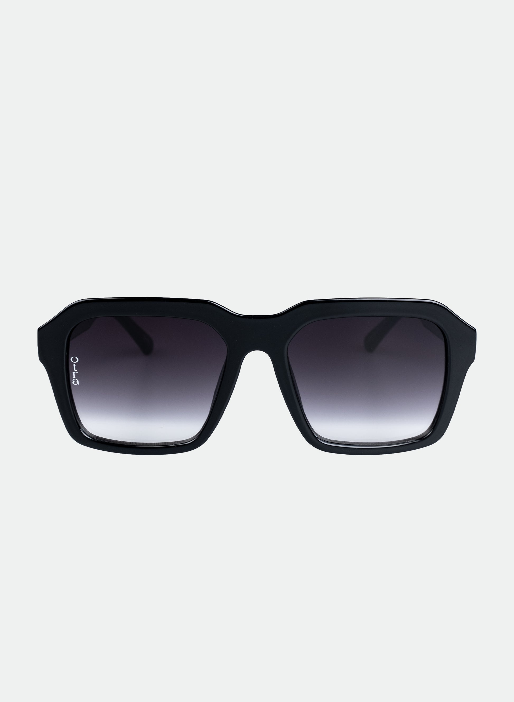 Lennox sunglasses in black