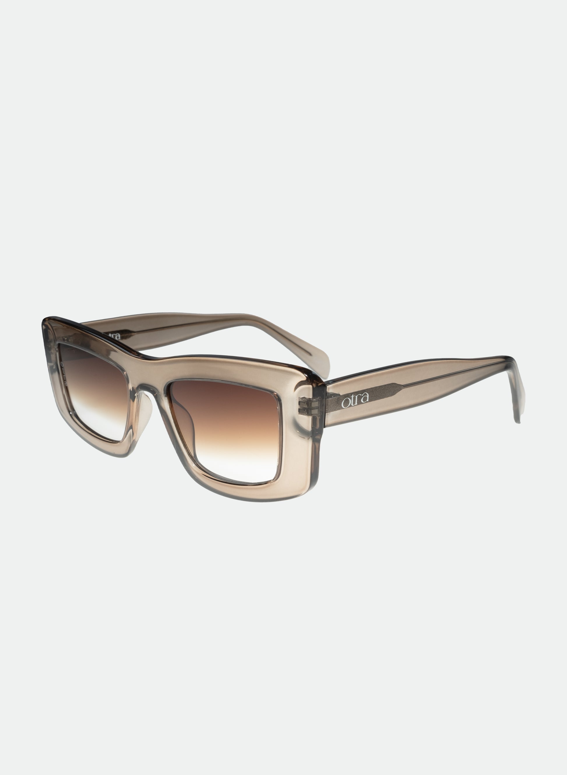 Side view of Marsha thick cat eye sunglasses in brown 