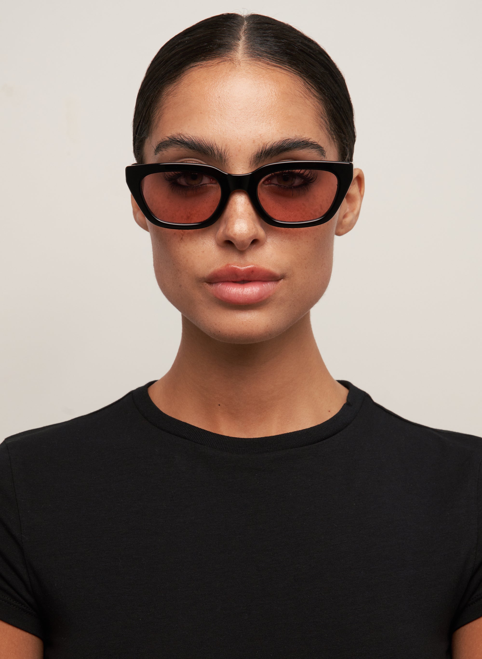 Nove - Black/Pink