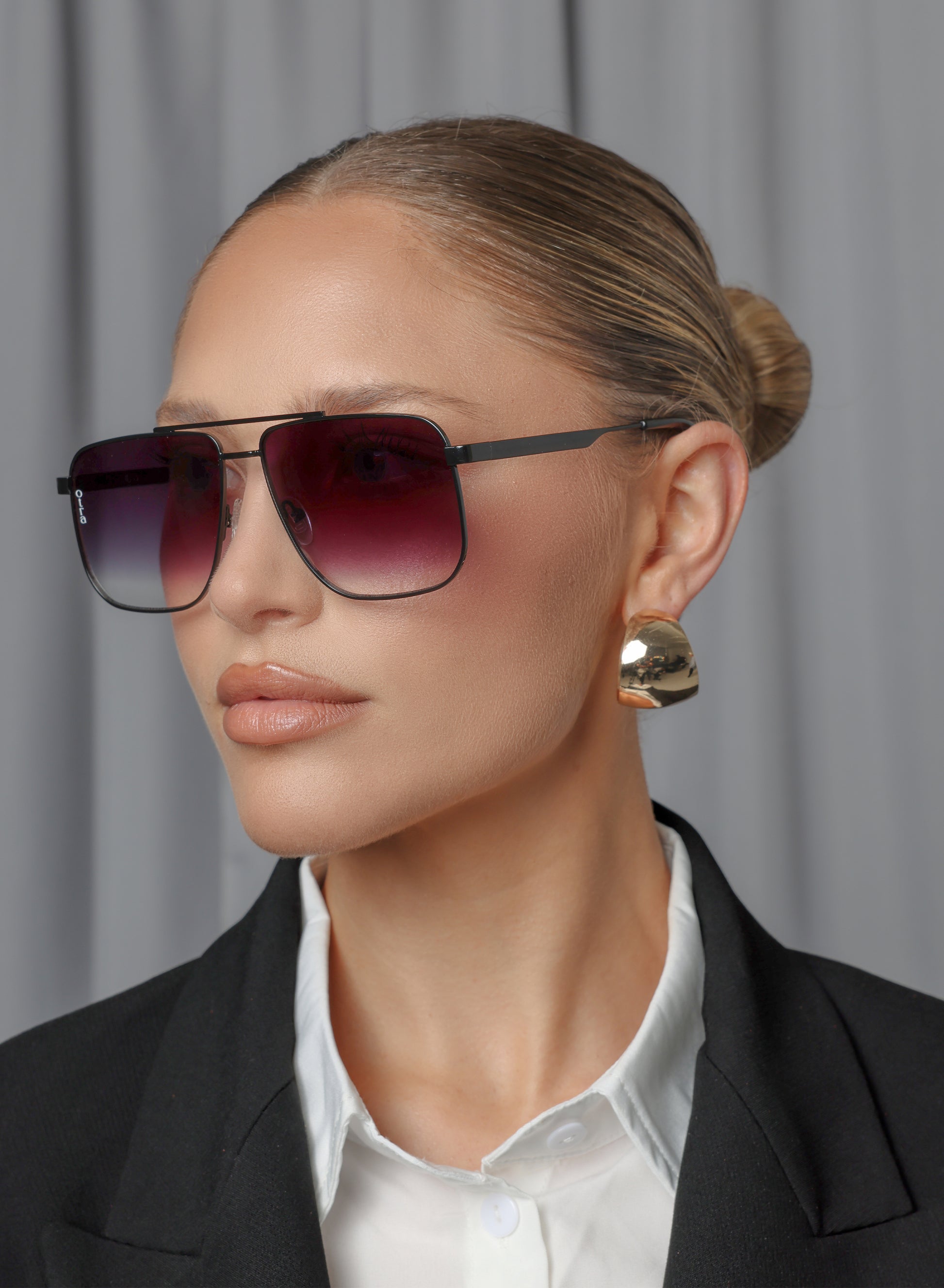 Sorrento sunglasses in black fade on-model