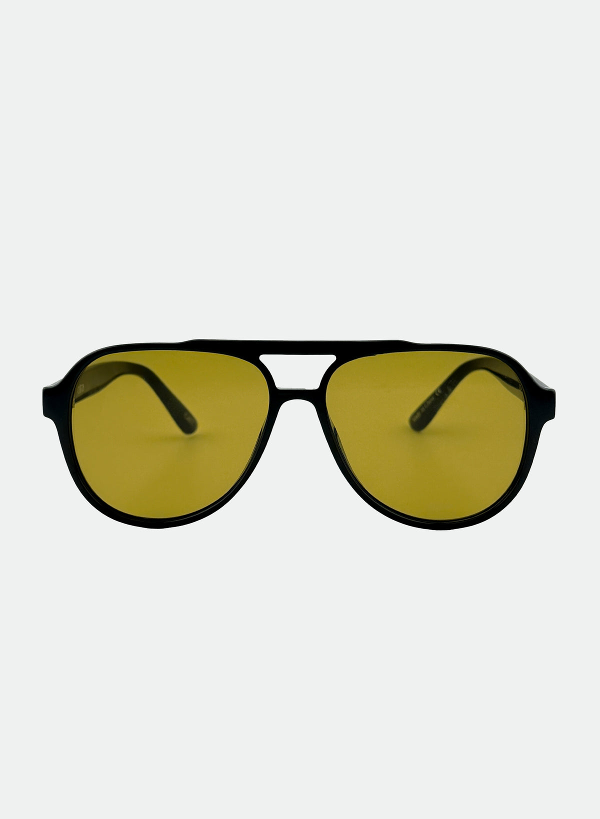 stevie-blackolive-frontcopy.  display picture 2