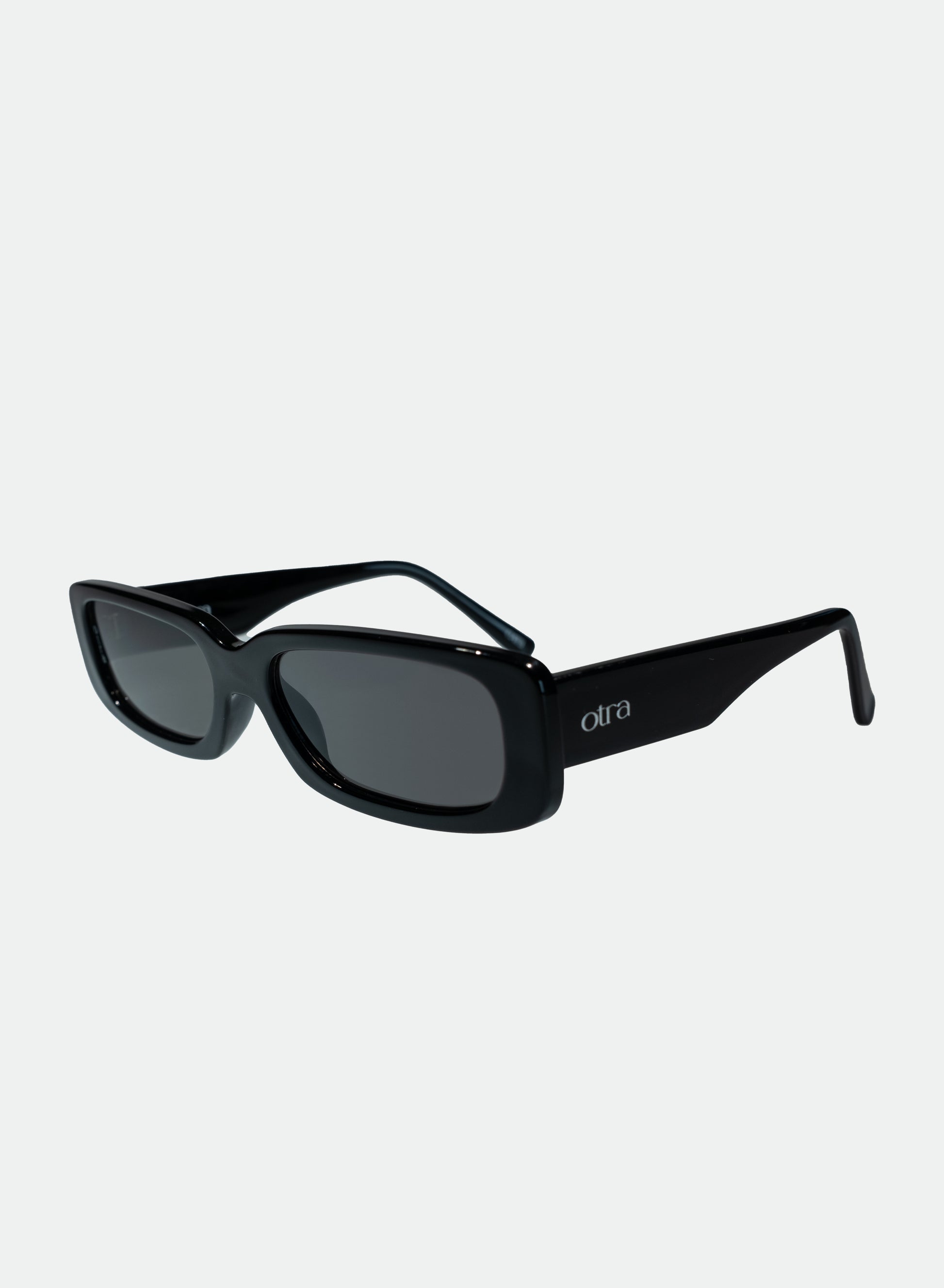 Side view of Small flat rectangle SUNNY sunglasses in black