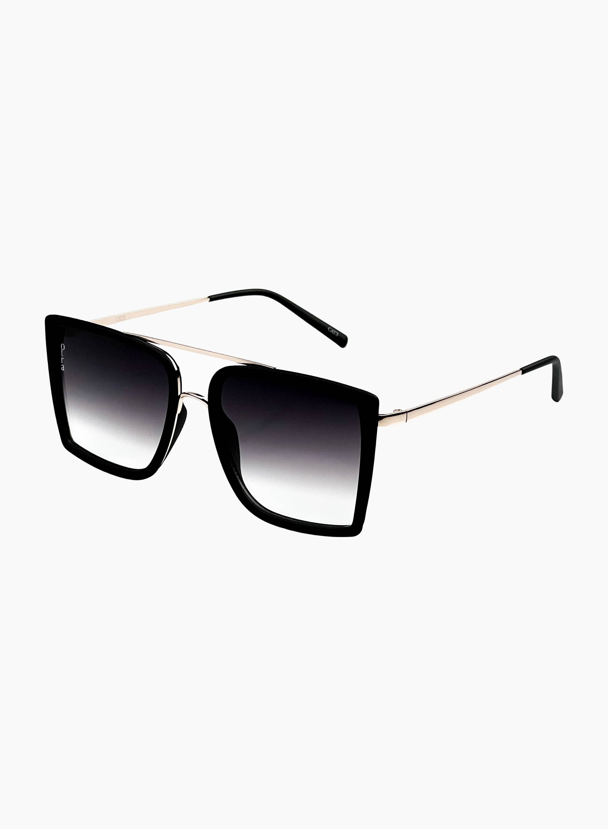 Product view Velda oversized square sunglasses in black